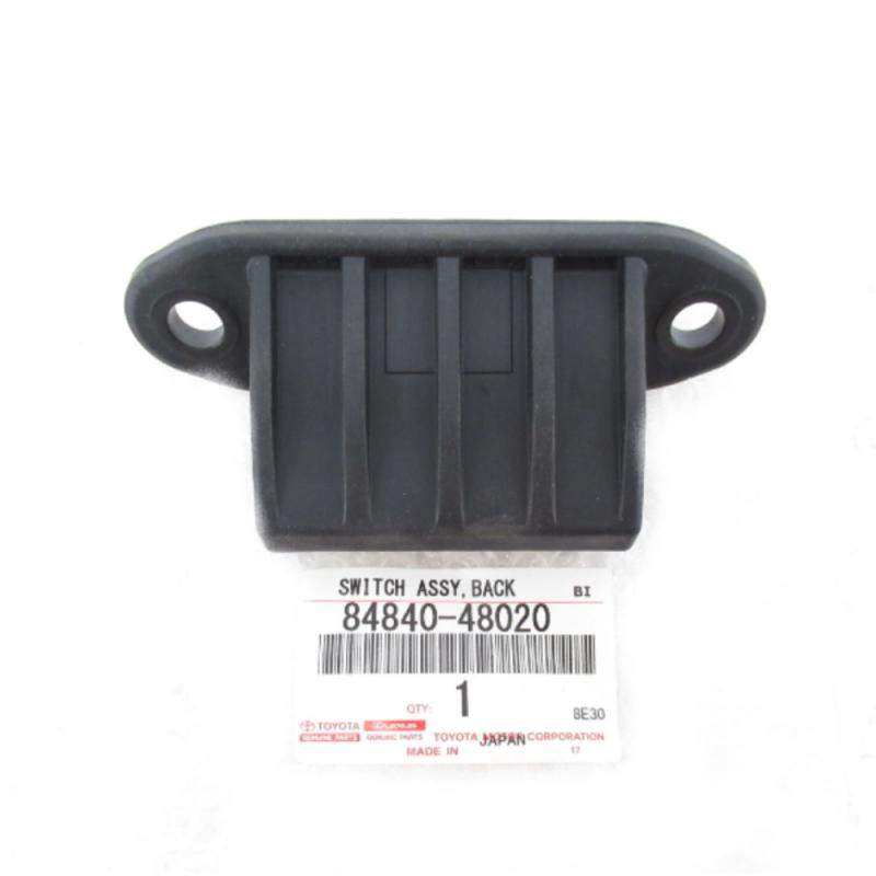 Switch Trunk Opener - 8484048020